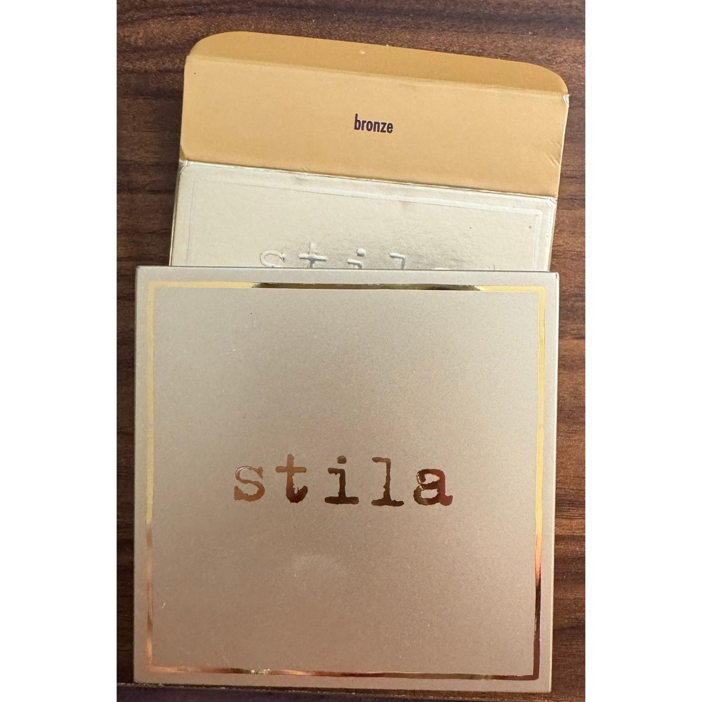 NIB |  Stila Heaven's Hue Highlighter | Bronze
